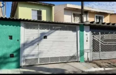 Lindo sobrado com 125 metros no socorro com 2 dormitórios 2 vagas de garagem.