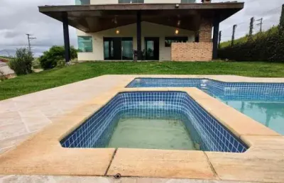 Lindo sobrado 305 mts  - cond fechado vale dos lagos