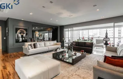 Luxo e exclusividade em cada detalhe  no apartamento de 385m² à venda!