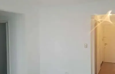 Vende-se apto 60m²  região de higienopólis próximo à duas estações de metro!!