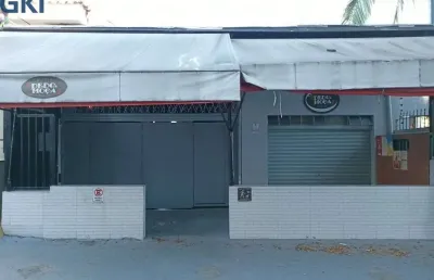 Prédio com 3 salas para alugar na Rua Baronesa de Bela Vista, 414, Campo Belo, São Paulo