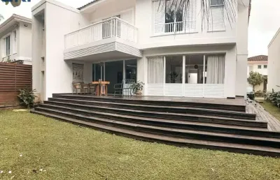 Casa em condomínio fechado com 4 quartos à venda na Avenida Mãe Bernarda, 1566, Juquehy, São Sebastião