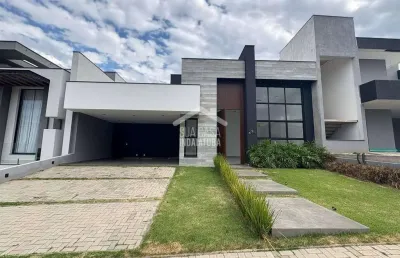 Casa nova com 350m de terreno, 3 suítes e piscina - condomínio maria josé
