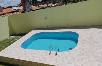 Casa em condomínio fechado com 4 quartos à venda na avenida praia de jaguaribe, vilas do atlantico, lauro de freitas, 450 m2 por r$ 1.200.000