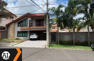 Bela casa à venda no condomínio granja olga ii em sorocaba 3 suítes com ar condicionado piscina 370 m2 da área construída