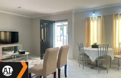 Casa para locação toda mobiliada no condomínio granja olga, no andar de cima com entrada independente e 180 m2 de ac com 3 quartos sendo 1 suíte