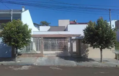 Casa com 3 quartos à venda na Rua João Gomes, 120, Jardim Vila Rica, Cambé