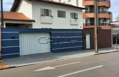 Casa com 4 quartos à venda na Rua Gomes Carneiro, 163, Boa Vista, Londrina