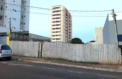 Terreno à venda na Avenida Duque de Caxias, 1946, Centro, Londrina