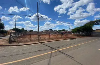 Terreno à venda na Avenida São João Nº 4410 (Em Frente)/ Esq. Vicente Cioffi Nº 246, 1, Armindo Guazzi, Londrina
