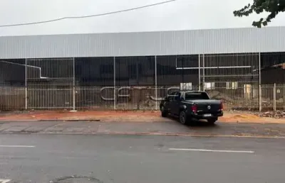 Sala comercial à venda na Avenida Jorge Casoni, 2347, Centro, Londrina
