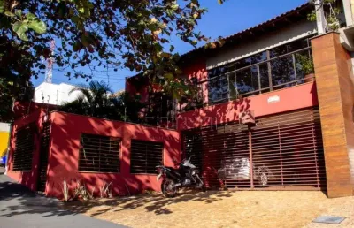Casa com 5 quartos à venda na Avenida Presidente Castelo Branco, 447, Jardim Presidente, Londrina