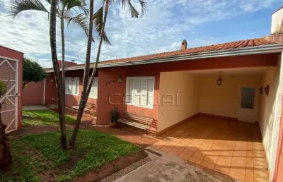 Casa com 4 quartos para alugar na Rua Quata, 778, Jardim Alvorada, Londrina