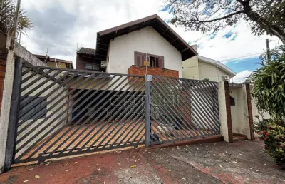 Casa com 3 quartos à venda na Rua Mário de Andrade, 80, Universitário, Londrina