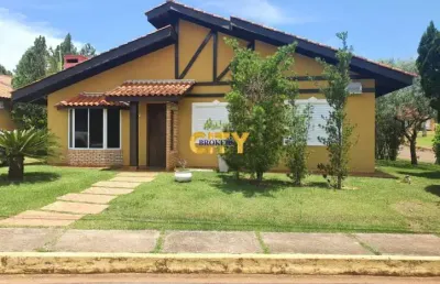 Casa em condomínio fechado com 2 quartos à venda no Centro, Chapada dos Guimarães 