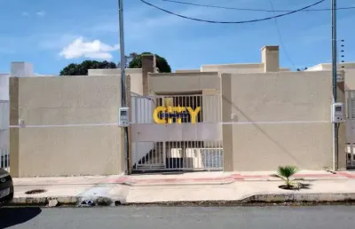 Casa com 3 quartos à venda na Avenida das Figueiras, Jardim das Palmeiras, Cuiabá