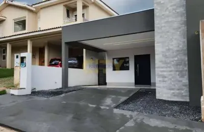 Vende-se casa condomínio belo verde (bairro boa esperança)