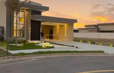 Casa em condomínio fechado com 3 quartos à venda na Avenida B, Jardim Itália, Cuiabá