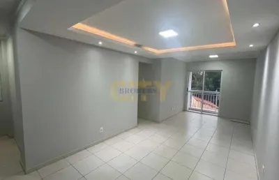 Vende-se apartamento condomínio torres de várzea grande
