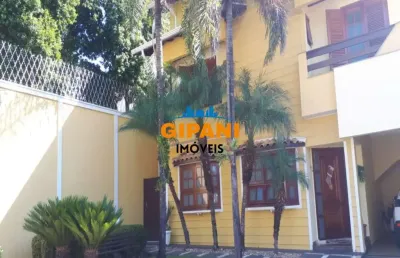 Lindo sobrado em condomínio fechado no centro de jaguariúna.