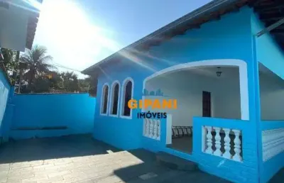 Casa com 3 dormitórios para alugar por r$ 3.350,00/mês - jardim venturini - jaguariúna/sp