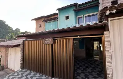 Casa para venda em duque de caxias, parque fluminense, 2 dormitórios, 2 suítes, 3 banheiros, 1 vaga