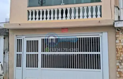 Casa sobrado em parque vitória - 2 dorms, 1 suíte, r$ 650k