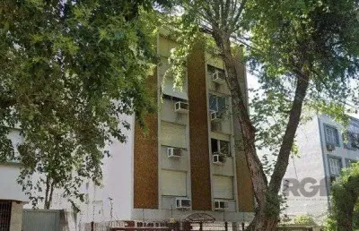 Vende-se amplo apartamento 2 dorm, vaga coberta, predio c/ elevador - 62m² - rio