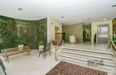Ampla apartamento 3 dormitorios,living 2 ambientes na cidade baixa, com 2 garage