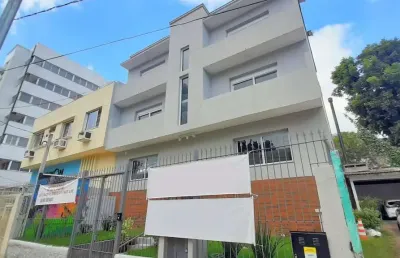 Apartamento com 3 quartos à venda na Rua Eudoro Berlink, 623, Auxiliadora, Porto Alegre