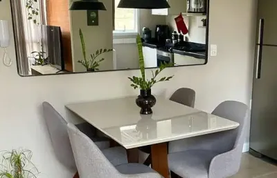 Apartamento com 02 quartos e 01 vaga escriturada no bairro cavalhada