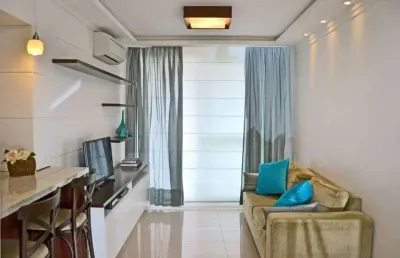 Lindo apartamento semi mobiliado, 3 quartos (1 suíte), churrasqueira e vaga.