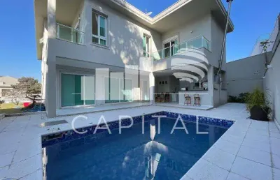 Casa a venda em condomínio de alto padrão genesis i i