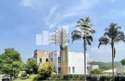 Casa de alto padrão a venda  no condomínio golf village - granja viana