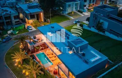 Casa para venda mobiliada em condomínio em alphaville com 04 suítes - 04 vagas