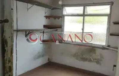 Apartamento com 2 quartos à venda na rua lagoa redonda, inhaúma, rio de janeiro, 60 m2 por r$ 130.000