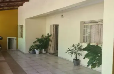 Casa com 3 quartos à venda na rua mojoara, novo eldorado, contagem por r$ 900.000