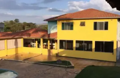 Casa em condomínio fechado com 4 quartos à venda na do coqueiro, quintas da lagoa, sarzedo por r$ 1.550.000