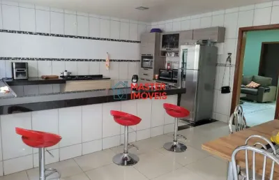 Casa com 3 quartos à venda na rua arterial, santa maria, contagem por r$ 500.000