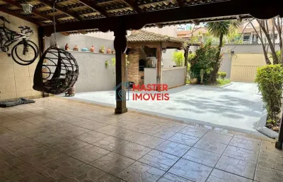 Casa em condomínio fechado com 3 quartos à venda na rua capela, jardim riacho das pedras, contagem por r$ 880.000