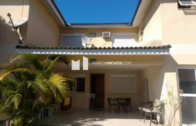 Casa em condomínio à venda em vargem pequena, com 3 quartos (1 suíte), sala , cozinha, área de serviço, banheiro social e de serviço, varanda, play