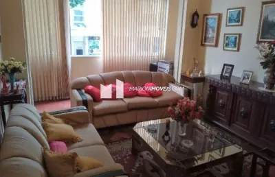 Apartamento á venda em copacabana, 3 quartos, sala, cozinha, banheiro social, área de serviço, banheiro de serviço, área descoberta.  andar baixo.