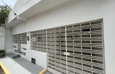 Casa a venda em condominio fechado no tirol - 2/4 - oportunidade