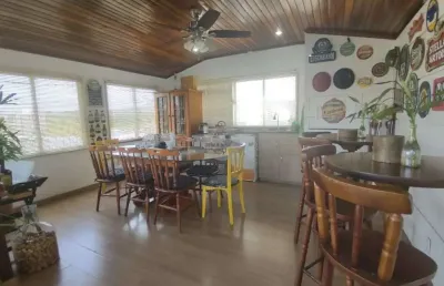 Casa com 7 quartos à venda na rua dona oti, 80, petrópolis, porto alegre por r$ 1.798.000