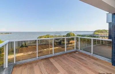 Apartamento com 3 quartos para alugar na rua doutor possidônio cunha, 185, vila assunção, porto alegre por r$ 18.000