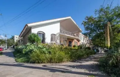Casa comercial para alugar na praça lima duarte, 57, chácara das pedras, porto alegre por r$ 25.000