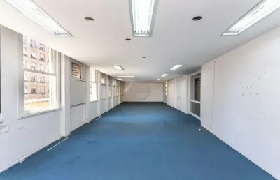 Sala comercial com 5 salas para alugar na engenheiro acilino carvalho, 10, centro histórico, porto alegre por r$ 5.500