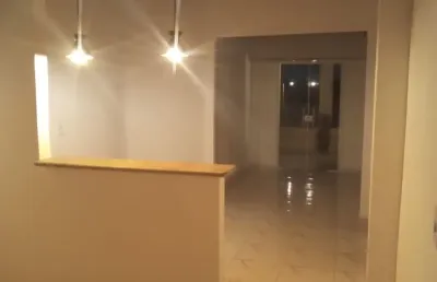 Casa com 2 quartos para alugar na Travessa do Alecrim, Centro, Camaçari