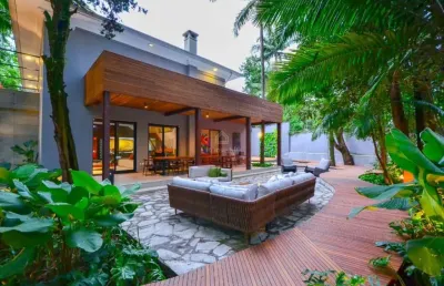 Casa com 4 quartos à venda na Rua Groenlândia, --, Jardim América, São Paulo