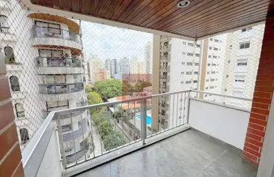 Apartamento com 40m², 1 dormitório, andar alto, fora de rota, 1 vaga.